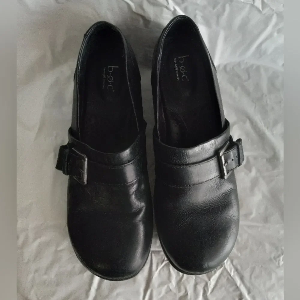 BOC Women's Size 10M Rijeka Black Leather Closed Toe Clog Wedge Comfort Shoes - Picture 2 of 9
